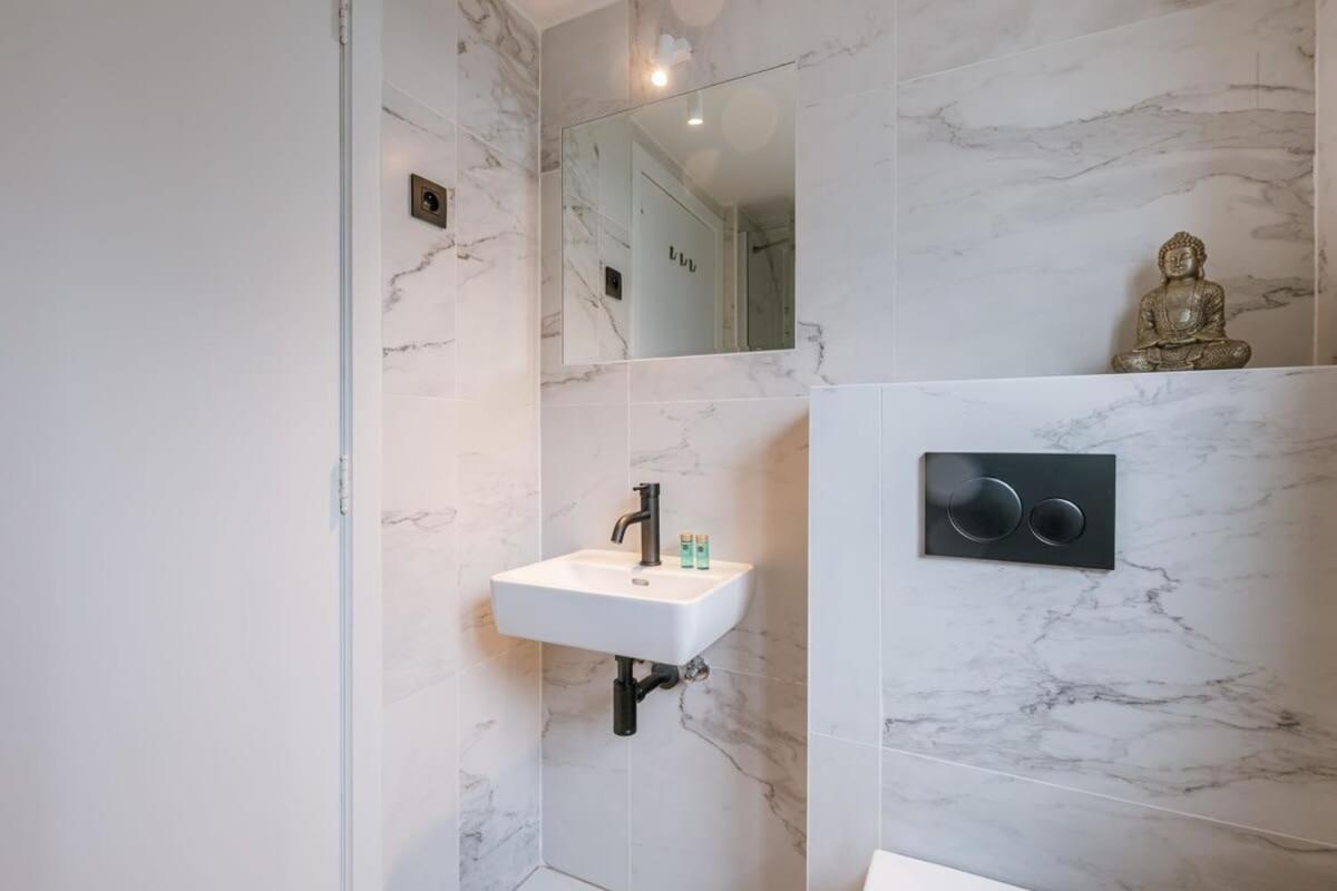 Huswell - Charming House In With Free Parking * Antwerpen